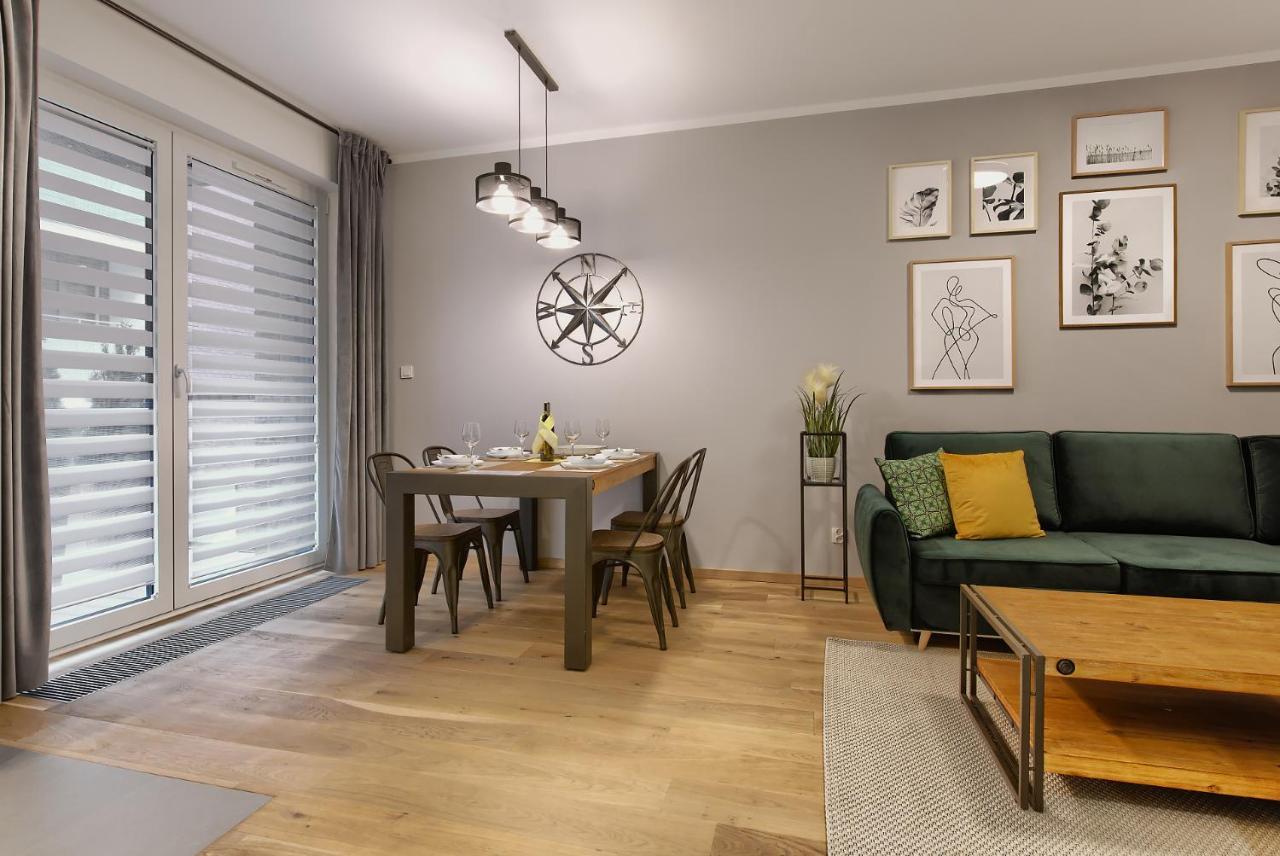 Zentrum II Apartament Parking By Impero พอซนาน ภายนอก รูปภาพ